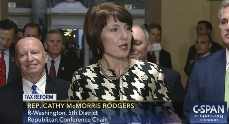 Cathy McMorris Rodgers, Kevin Brady